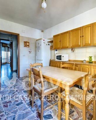 Appartamento di 115 m² con 4 locali e box auto a B