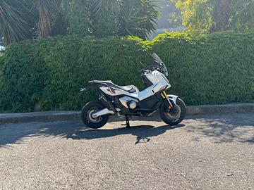 Xadv honda