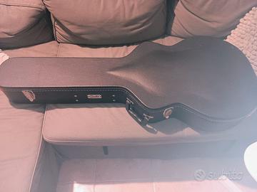 Chitarra semiacustica Guild X-175