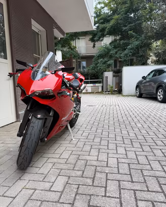 Ducati Panigale 899 2015