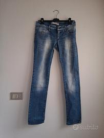 Pantaloni Jeans donna, per misure chiedere in chat
