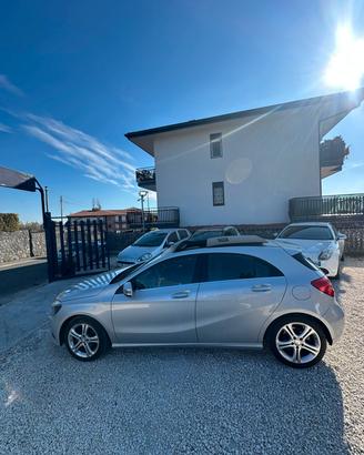 Mercedes-benz A 180 DARK NIGHT EDITION