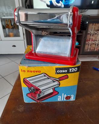 macchina pasta vintage anni 70 d'epoca -rossa     