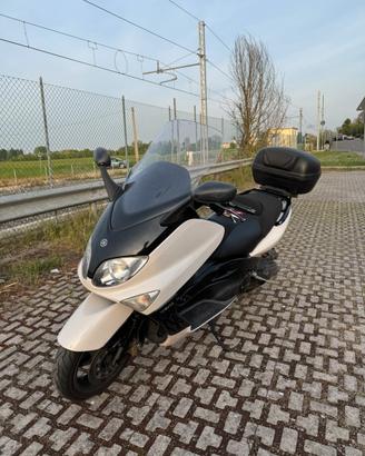 Yamaha Tmax 500