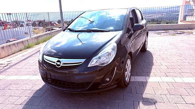 Opel Corsa 1.2 benz gpl