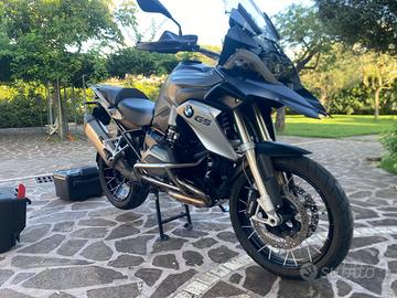 GS 1200 Lc  (Motore e cerchi neri !!!)