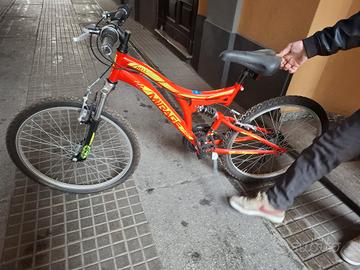 Mountain bike 