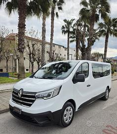 Renault Trafic 9 posti passo lungo Euro 6