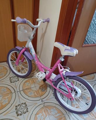 bici x bimba in perfette condizioni raggio  16 