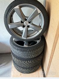 cerchi in lega con pneumatici