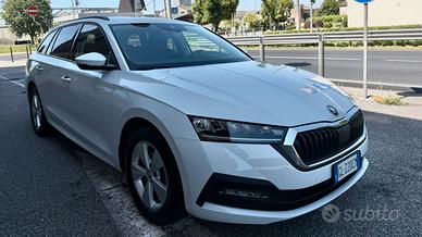 Skoda Octavia sw 2.0Tdi 116cv Executive Dsg