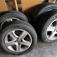 Pneumatici invernali e cerchi in lega Honda