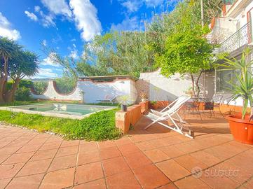 VILLA SINGOLA A NAPOLI