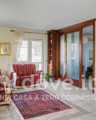 Villa di 234 m² con 5 locali a Catanzaro