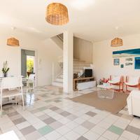 Villa semindipendente