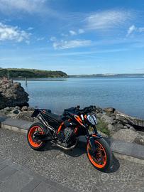 KTM Duke 890r 2023