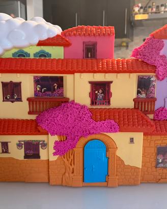 Casa Madrigal del cartoon ENCANTO