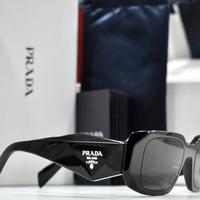 Occhiali Da Sole Prada