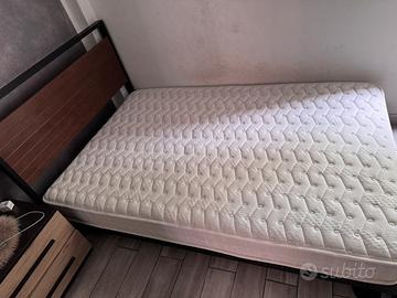Letto compreso di materasso