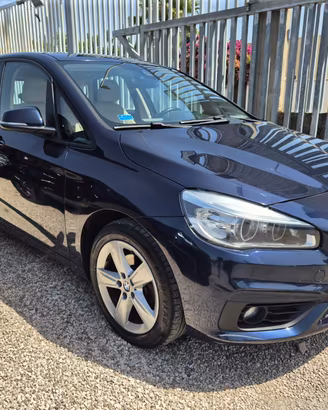 BMW 218d Active Tourer Advantage