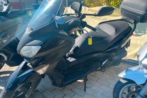 scooter yamaha x max 250