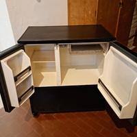 frigorifero per ufficio perfettamente funzionante 