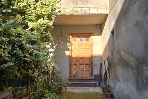 Casa indipendente 250 mq circa, doppio giardino