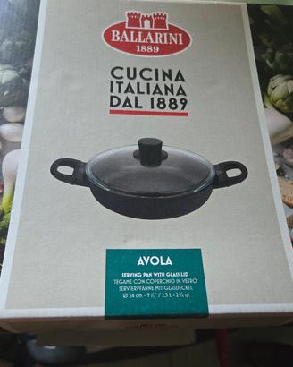 tegame con coperchio in vetro