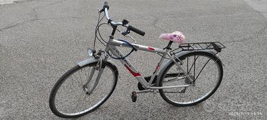 Bicicletta da città 28 pollici, a 7 rapporti