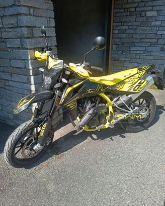 SWM 125 SM