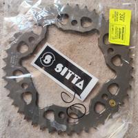 Corona in ERGAL 44 denti passo 520 CBR Honda