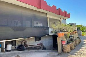 Villa di 225 m² con più di 5 locali a Mondragone