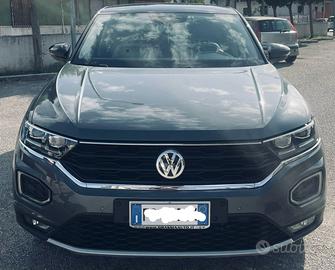 VOLKSWAGEN T- ROC