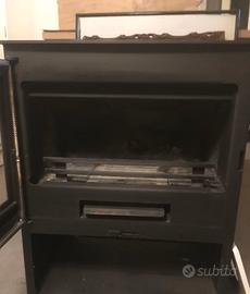 Stufa a caminetto Dana Conforme Ecodesign 2022