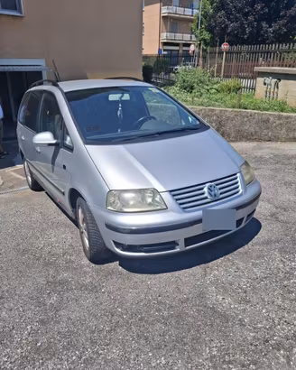 Volkswagen Sharan