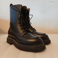 Stivali da donna . Brunello Cucinelli 