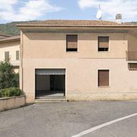 Porzione di casa indipendente in centro Nuvolento