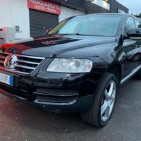 Volkswagen Touareg 3.0 V6 TDI DPF tiptronic