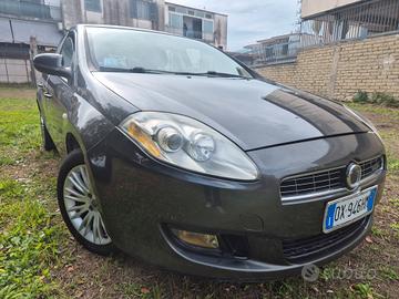 FIAT BRAVO 1.6 M.JET PERFETTA E FULL 2010