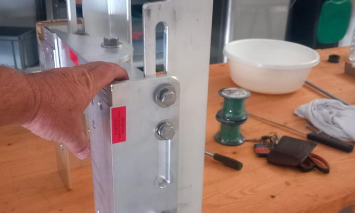 Jack plate power lift manuale