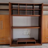 Parete attrezzata artigianale in legno