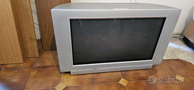 Televisione Philips Anno 2004 Modello 32PW9308/12