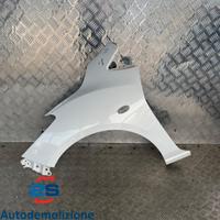 PARAFANGO ANTERIORE SINISTRO MAZDA 2 2009
