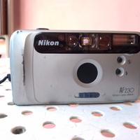 Macchina fotografica a rullino NIKON AF230