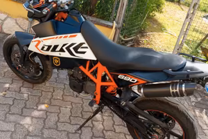 KTM 690