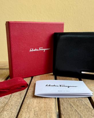 Portafoglio Salvatore Ferragamo pelle vitello nera