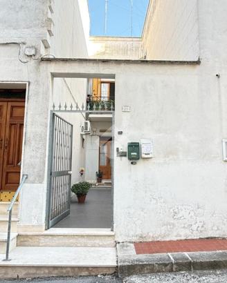 3 LOCALI A CEGLIE MESSAPICA