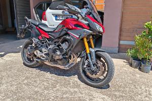 Yamaha Tracer 900 accessoriata