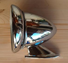 specchietto auto sportiva d'epoca 