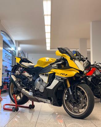 YAMAHA YZF R1 60TH ANNIVERSARY FINANZIABILE